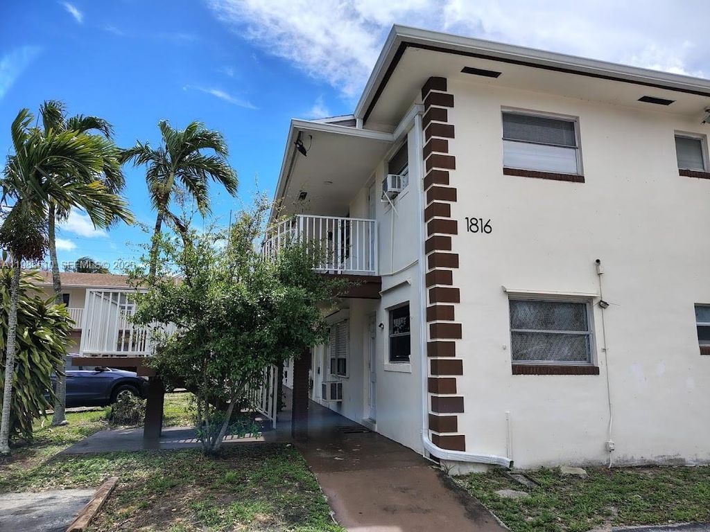 1816 Mckinley Street 2, Hollywood, FL 33020