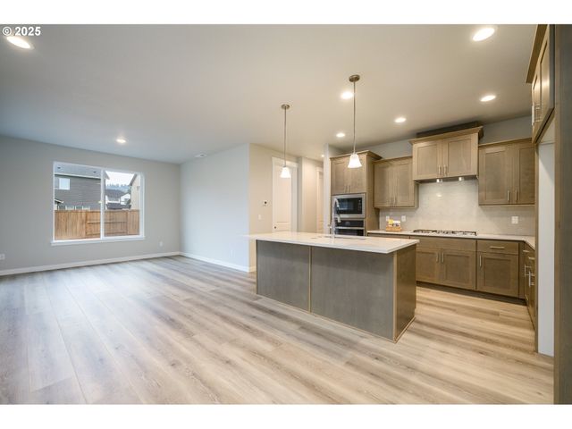 17344 Sw ATFALATI Ln, Sherwood, OR 97140