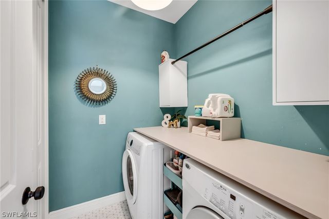 3634 Canopy CIR, Naples, FL 34120