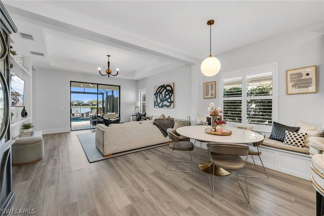 3634 Canopy CIR, Naples, FL 34120