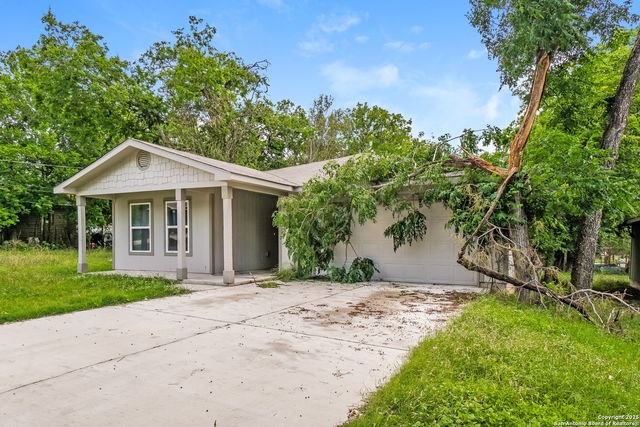 219 Garcia, Seguin, TX 78155