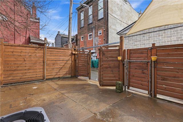 187 42nd Street, Lawrenceville, PA 15201