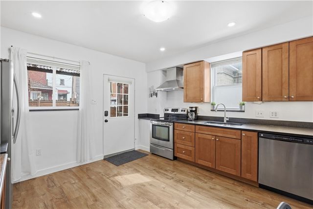 187 42nd Street, Lawrenceville, PA 15201