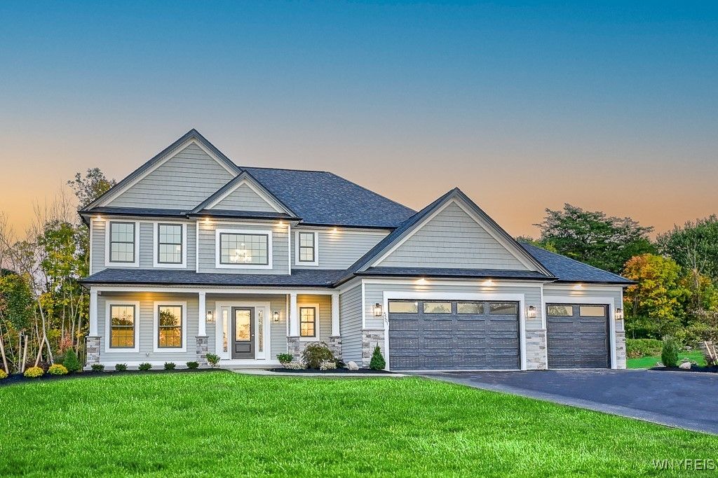 5201 Kandefer's Trail, Clarence, NY 14221