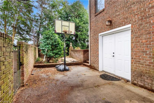 157 Cedar Lane, Bermuda Run, NC 27006