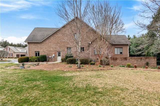 157 Cedar Lane, Bermuda Run, NC 27006