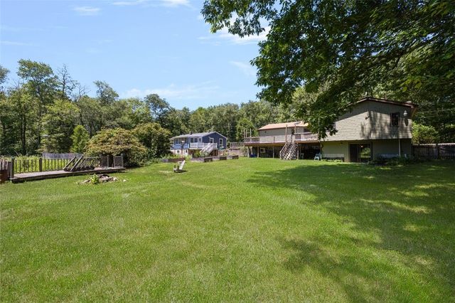 456 Rockland Road, Scituate, RI 02857