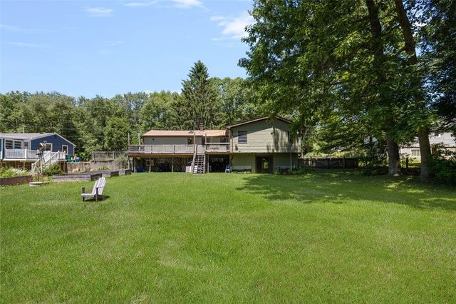 456 Rockland Road, Scituate, RI 02857