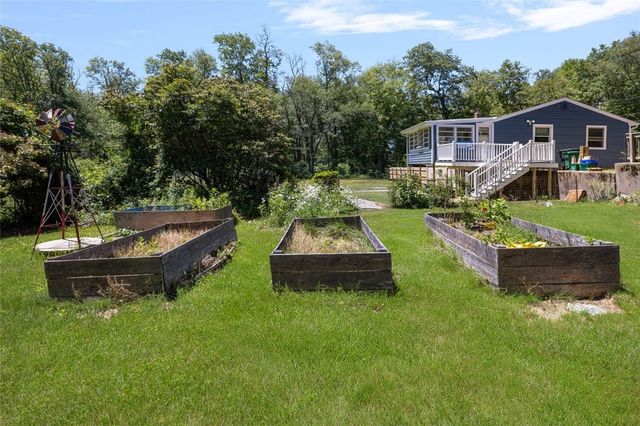456 Rockland Road, Scituate, RI 02857