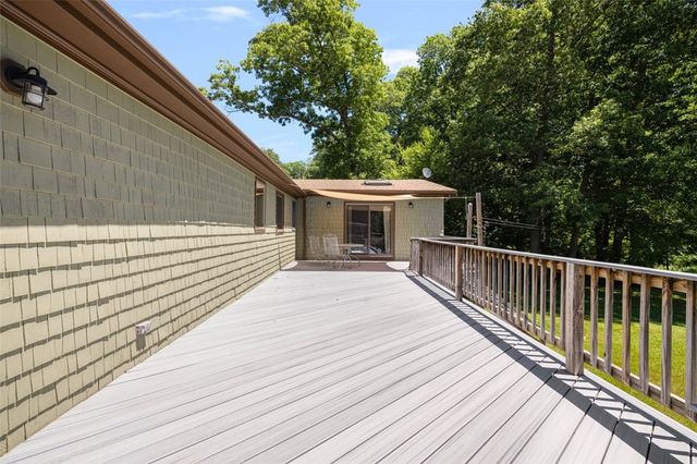 456 Rockland Road, Scituate, RI 02857