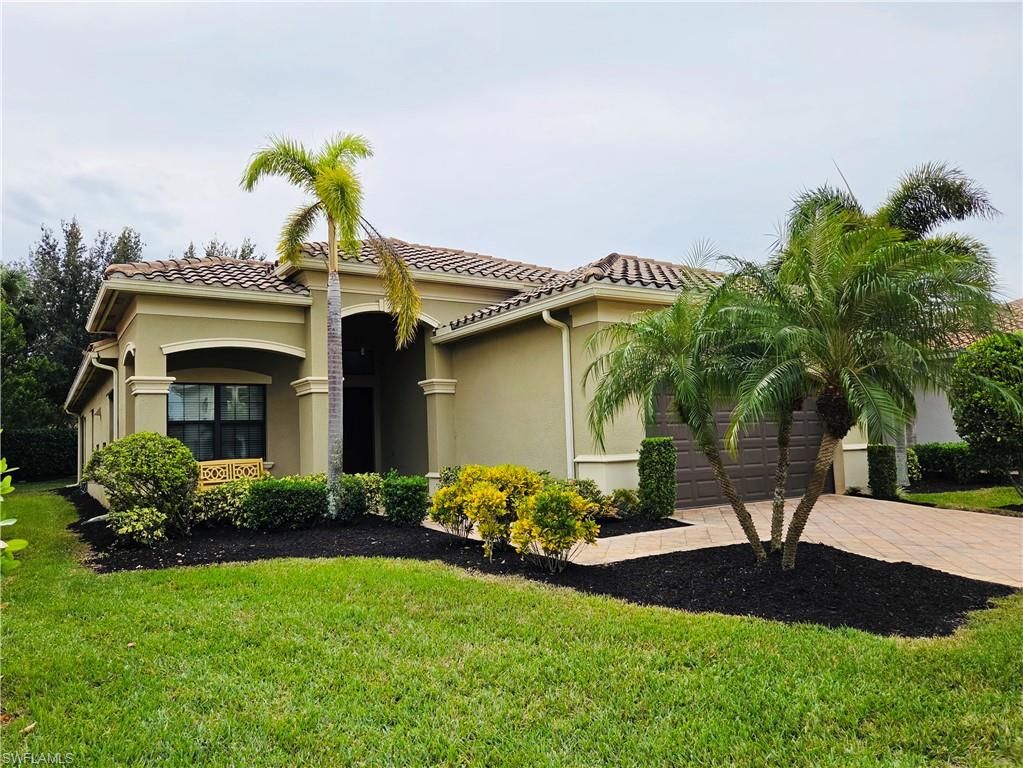 3195 Pacific DR, NAPLES, FL 34119 — exterior