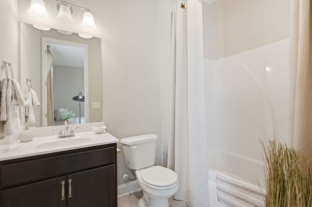 304 Eastwood Ln, Spring Hill, TN 37174