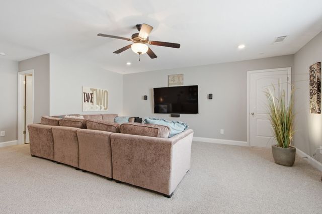 304 Eastwood Ln, Spring Hill, TN 37174