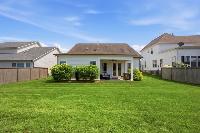 304 Eastwood Ln, Spring Hill, TN 37174
