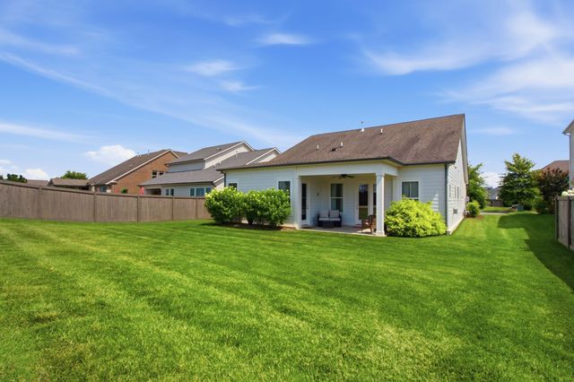 304 Eastwood Ln, Spring Hill, TN 37174