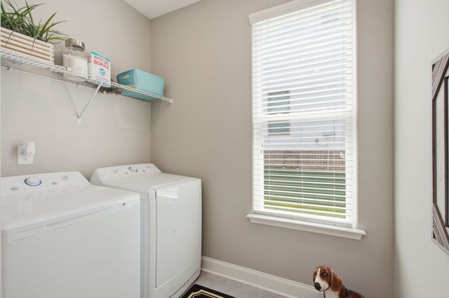 304 Eastwood Ln, Spring Hill, TN 37174