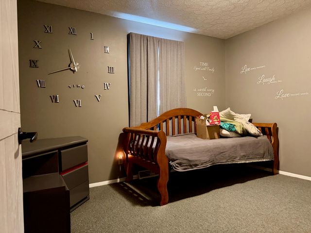 402 E Saint Louis Street, Knox, IN 46534