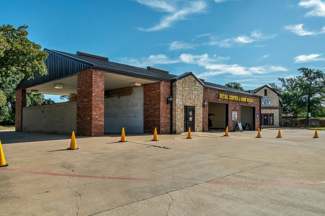 1655 Keller Parkway, Keller, TX 76248