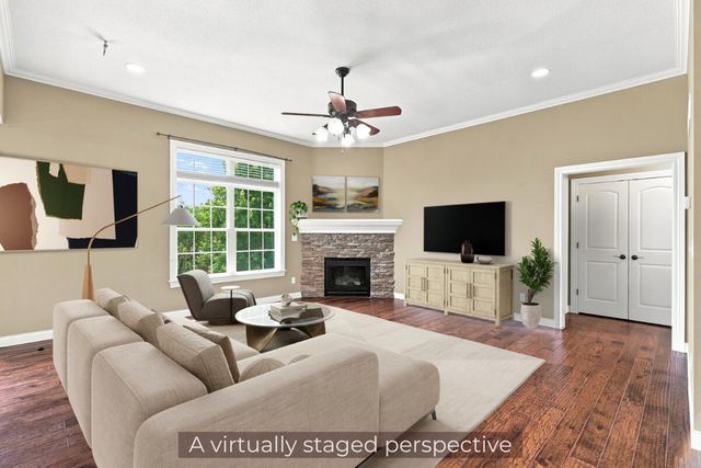 2010 SURREY CT, Columbia, MO 65203