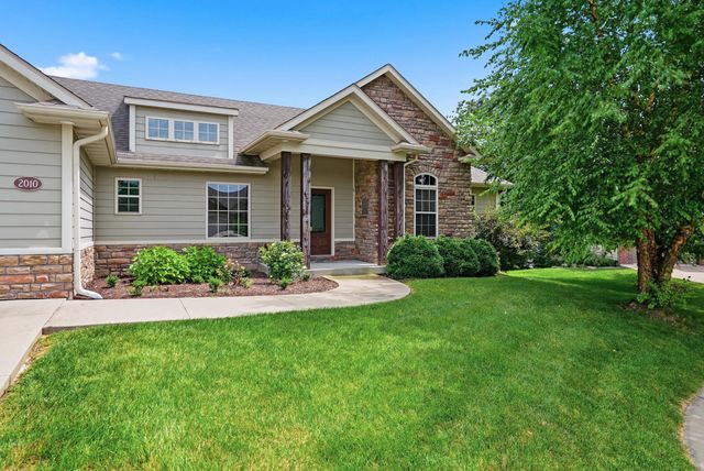 2010 SURREY CT, Columbia, MO 65203