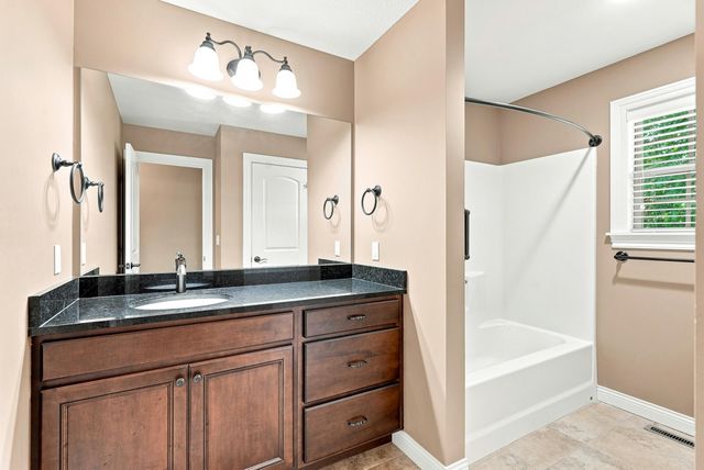 2010 SURREY CT, Columbia, MO 65203