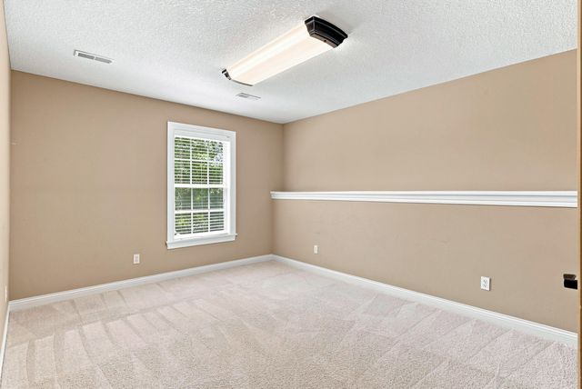 2010 SURREY CT, Columbia, MO 65203