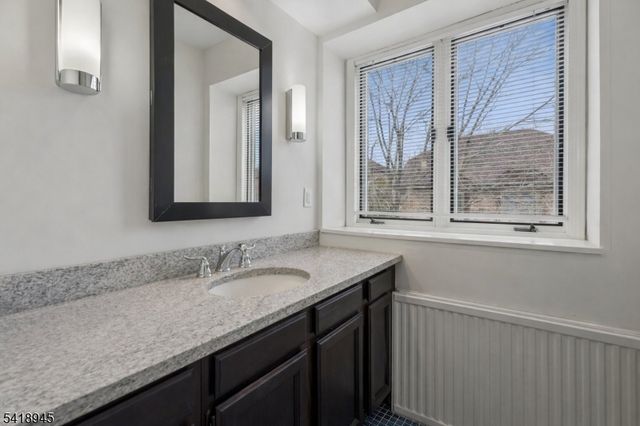 9 Klara Ct, Madison Boro, NJ 07940