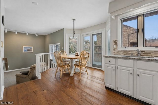 9 Klara Ct, Madison Boro, NJ 07940