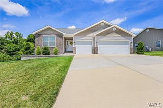 1007 Crows Nest Court, Caseyville, IL 62232