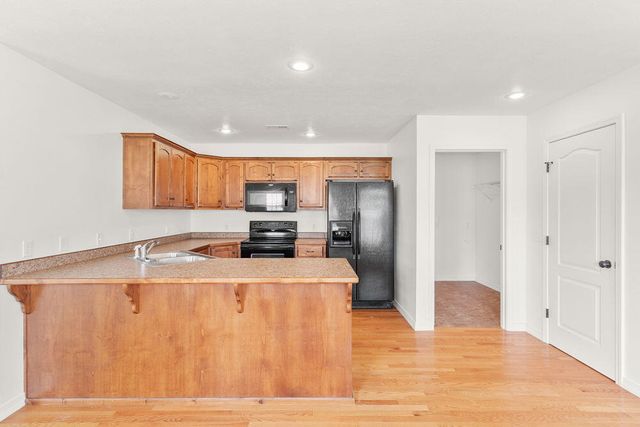 614 S Ashton Avenue, Republic, MO 65738