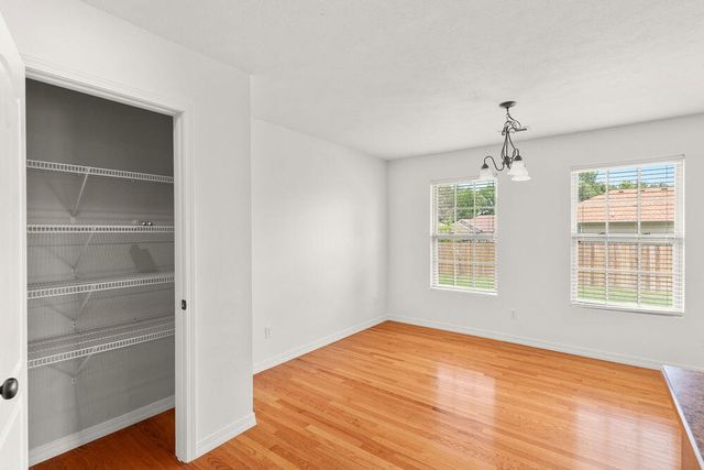 614 S Ashton Avenue, Republic, MO 65738