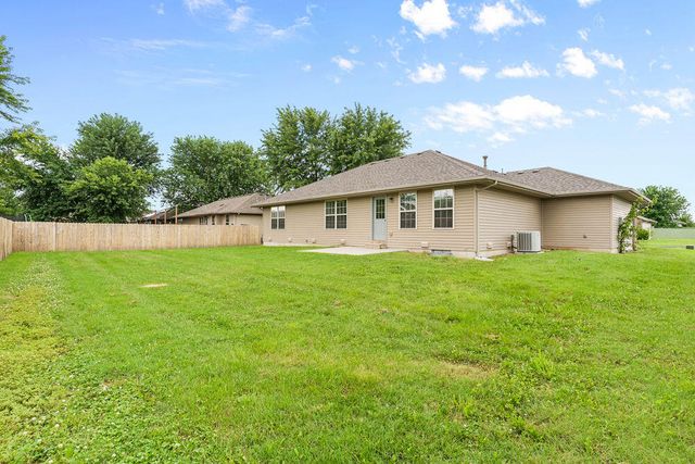 614 S Ashton Avenue, Republic, MO 65738