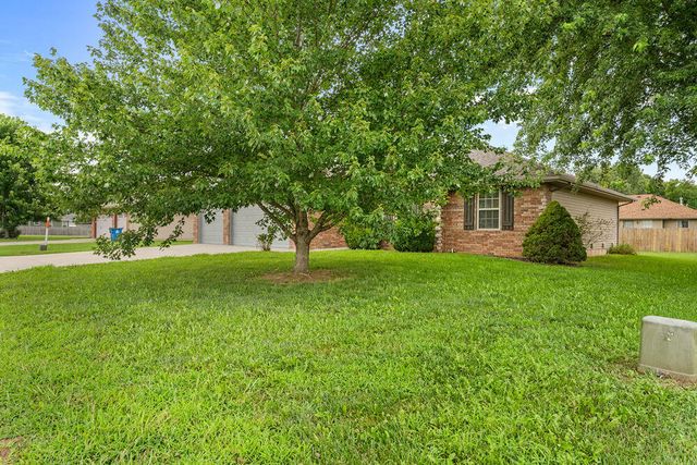 614 S Ashton Avenue, Republic, MO 65738