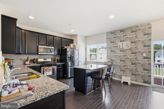 141 GRAYSTONE DR, Feasterville Trevose, PA 19053