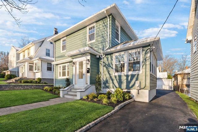 413 Franklin Avenue, Hasbrouck Heights, NJ 07604