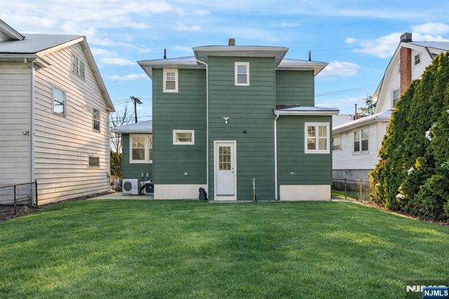 413 Franklin Avenue, Hasbrouck Heights, NJ 07604