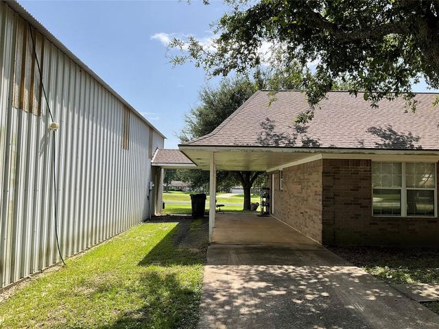 30 Piper Lane, Normangee, TX 77871