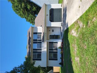 716 Creamer RD, Norfolk, VA 23513