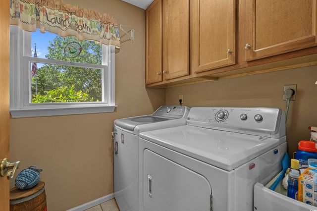 3975 River Hills Dr., Little River, SC 29566