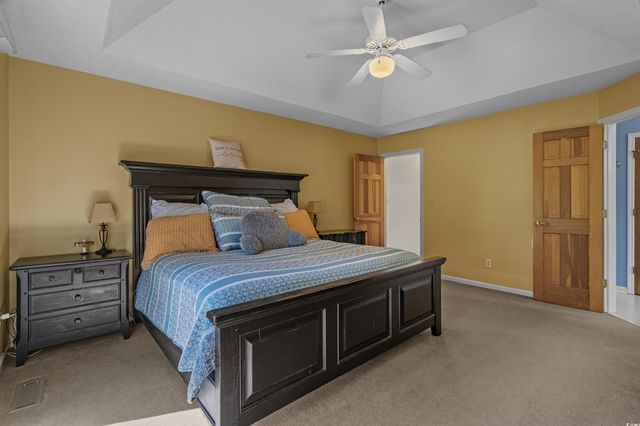 3975 River Hills Dr., Little River, SC 29566