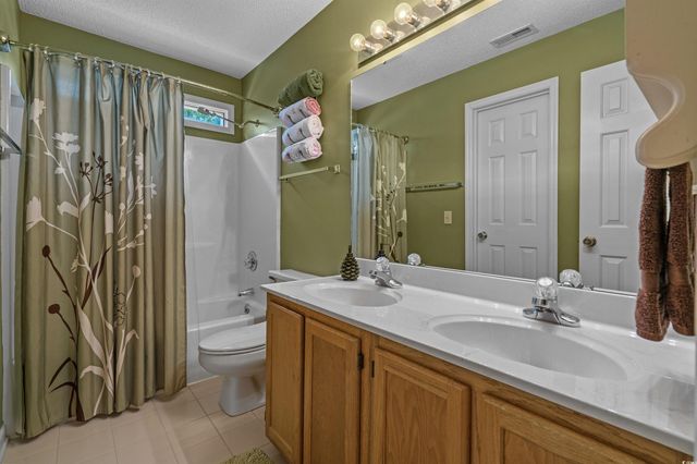 3975 River Hills Dr., Little River, SC 29566