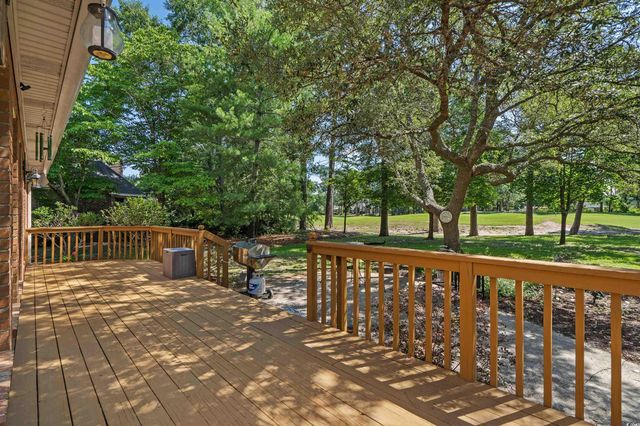 3975 River Hills Dr., Little River, SC 29566