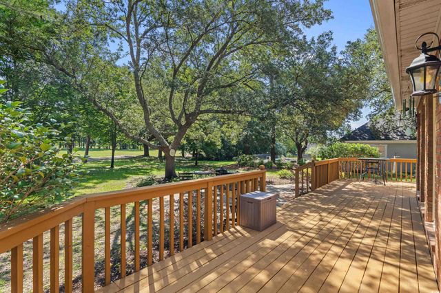 3975 River Hills Dr., Little River, SC 29566