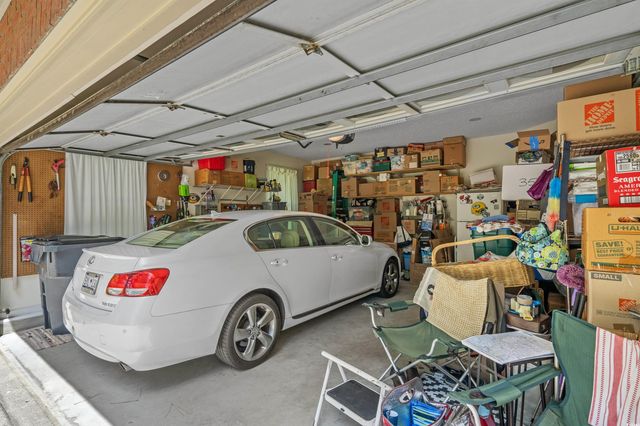 3975 River Hills Dr., Little River, SC 29566