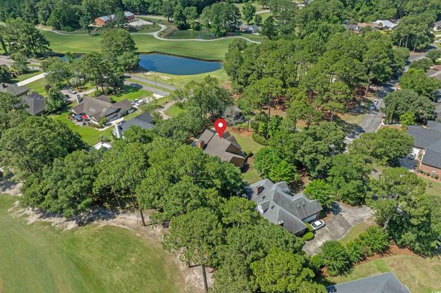 3975 River Hills Dr., Little River, SC 29566