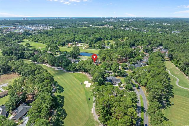 3975 River Hills Dr., Little River, SC 29566