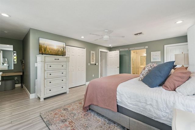 302 W COMANCHE AVENUE, Tampa, FL 33604