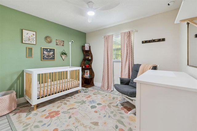 302 W COMANCHE AVENUE, Tampa, FL 33604