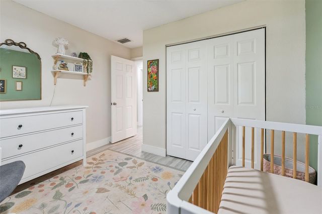 302 W COMANCHE AVENUE, Tampa, FL 33604
