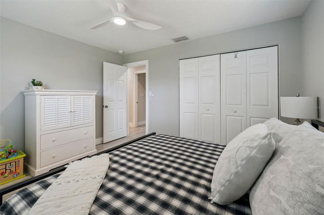 302 W COMANCHE AVENUE, Tampa, FL 33604